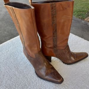 Antonio Melani Womens Boots. Size 7.5